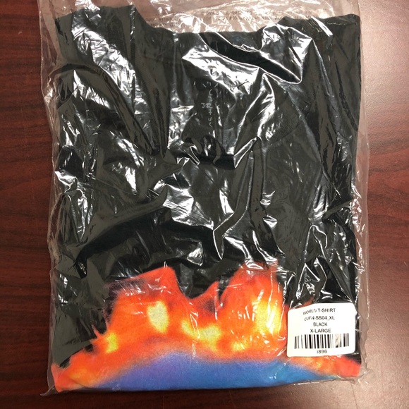 Travis Scott FORTNITE “The Scotts World” T-Shirt - Picture 2 of 6